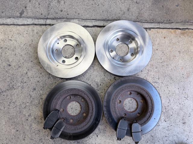 マツダ アテンザセダン 車検整備 WAKO'Sディーゼルツー ブレーキパッド ディスクロータ 交換 下廻り防錆補修