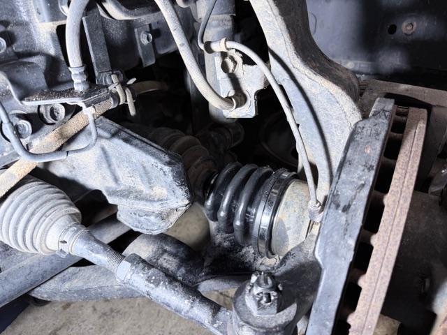 いすゞ エルフ ドライブシャフトブーツ ハブベアリンググリース 交換 車検整備