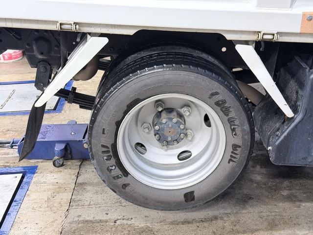 いすゞ エルフ ドライブシャフトブーツ ハブベアリンググリース 交換 車検整備