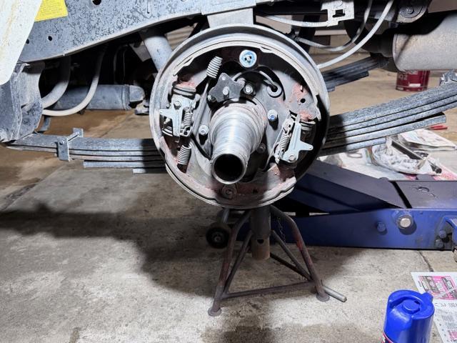 いすゞ エルフ ドライブシャフトブーツ ハブベアリンググリース 交換 車検整備