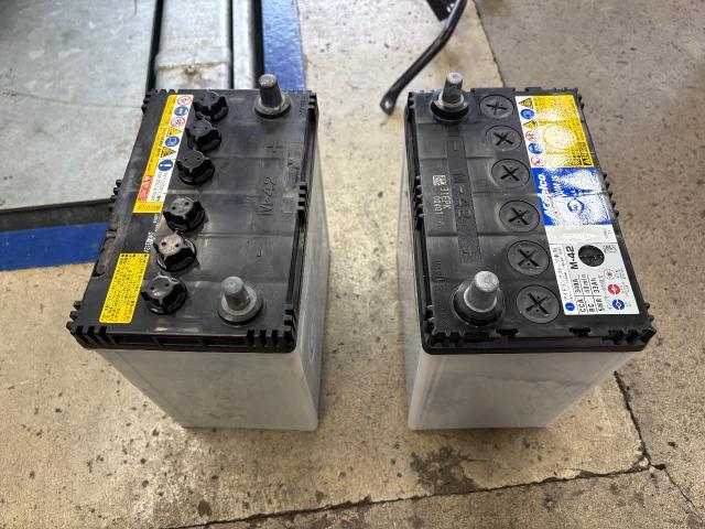 ダイハツ　ムーヴキャンバス　車検入庫　走行10万㎞　ウォーターポンプ・ファンベルト・エアコンベルト交換　下廻り洗浄塗装　バッテリー交換　エアコンフィルター交換　