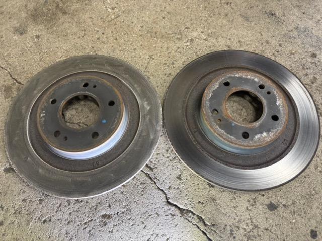 三菱 デリカD:5 車検整備 ブレーキ廻り 交換 修理 下廻り防錆補修 マフラー耐熱塗装 バッテリー交換 エアコンフィルター交換