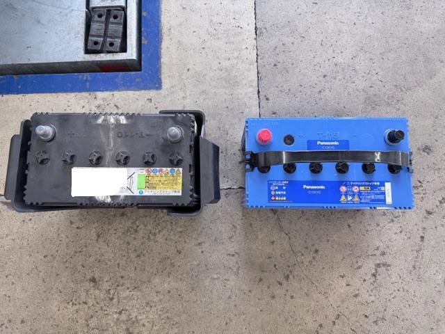 三菱 デリカD:5 車検整備 ブレーキ廻り 交換 修理 下廻り防錆補修 マフラー耐熱塗装 バッテリー交換 エアコンフィルター交換