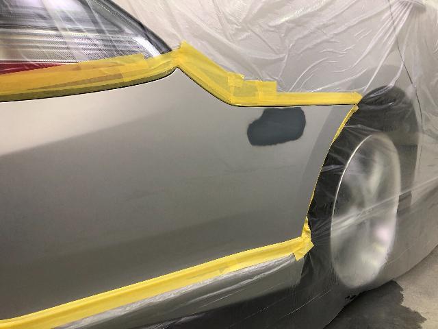 トヨタ クラウン リアバンパー修理 鈑金塗装