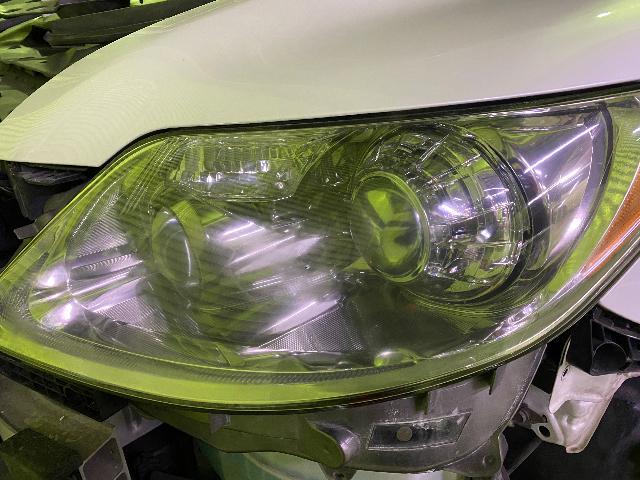 LEXUS LS460 ヘッドライトカラ割り　ヘッドライト修理　レンズ内部磨き　福島県いわき市