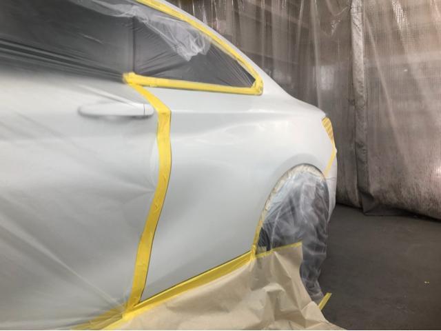 BMW M2 フロントバンパー 左クオーター 鈑金塗装 ヘコミ修理 傷修理