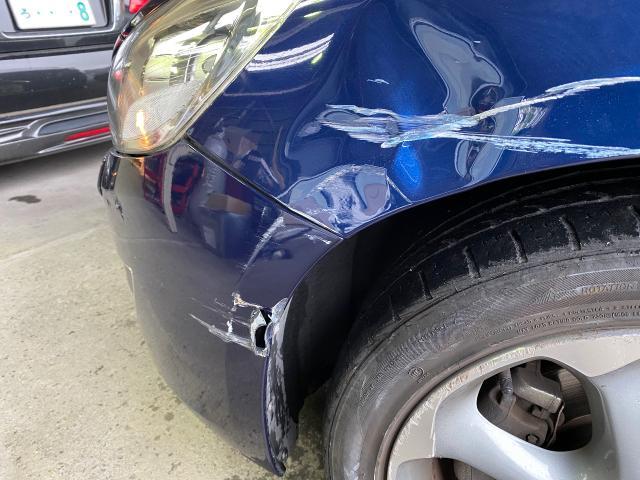 ボルボ V60 フロントバンパー修理 左フロントフェンダー交換 鈑金塗装 福島県いわき市