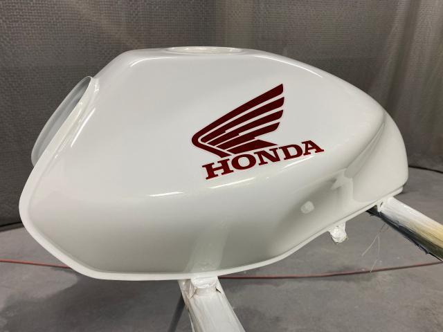HONDA ホーネット タンク修理 ヘコミ 傷 鈑金塗装 バイク 福島県 HONDA ホーネット タンク修理 ヘコミ 傷 鈑金塗装 バイク 福島県