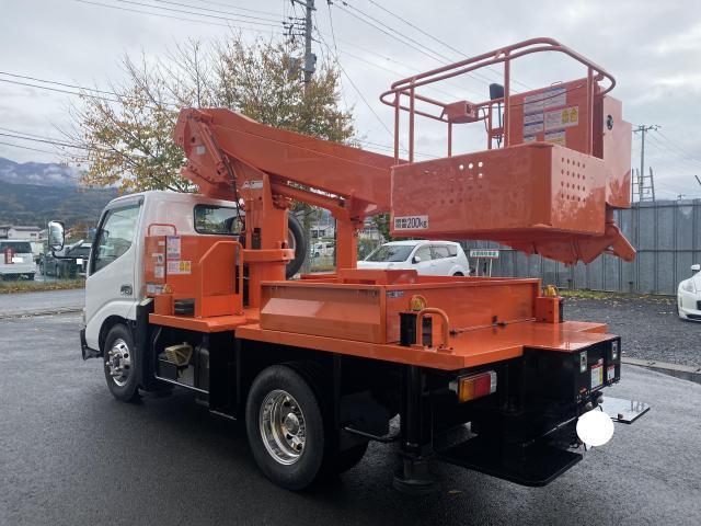 【全塗装 日野 デュトロ】高所作業車　山形　トラック　大型車　塗装