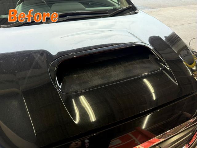 スバル レヴォーグ ボンネットダクト塗装 カスタム