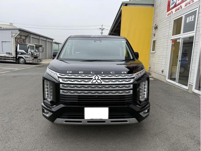 三菱　デリカＤ：５　車高上げ　ブラックエディション風　カスタム