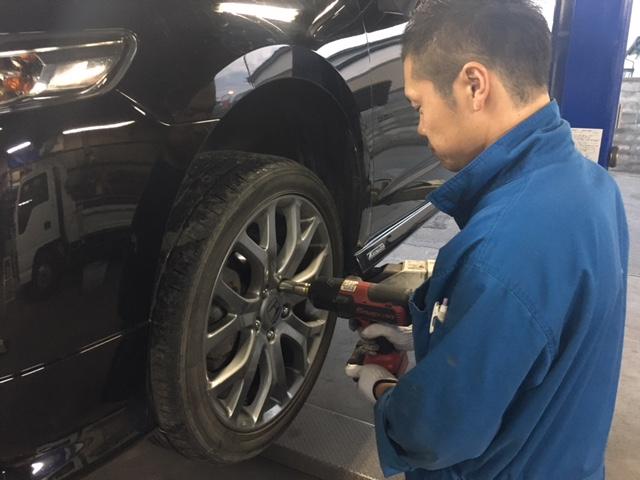 タイヤの交換もお任せください！