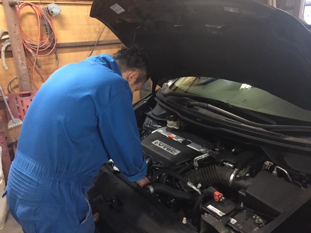 一般整備から重整備まで幅広く対応！トラックの整備も多数実績！