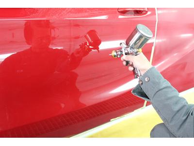 各メーカー問わず、ボディ塗装はお任せ！