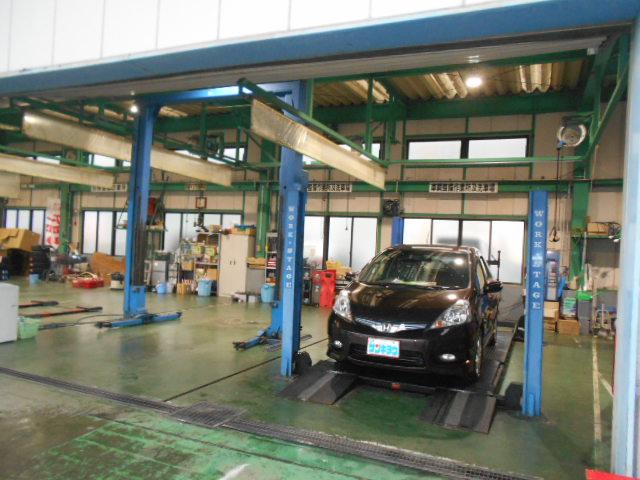 サンキョウ 三共自動車販売(株)ハイブリット HV プリウス 仙台Car Top店 (5枚目)