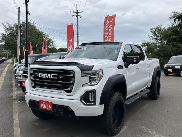 中古車販売も行っております。店頭に無いお車をお探しすることも可能です。