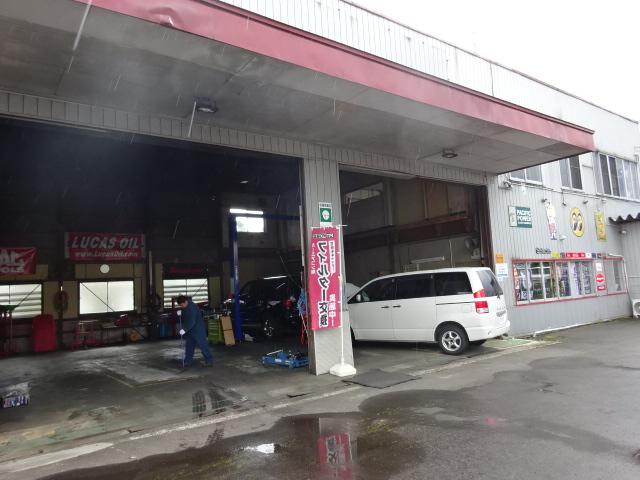 地域密着でお客様との繋がりを大切に真心込めた店舗を目指しております。