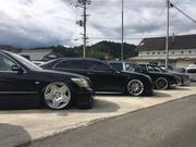 セダンを中心に約２０台を展示中です！