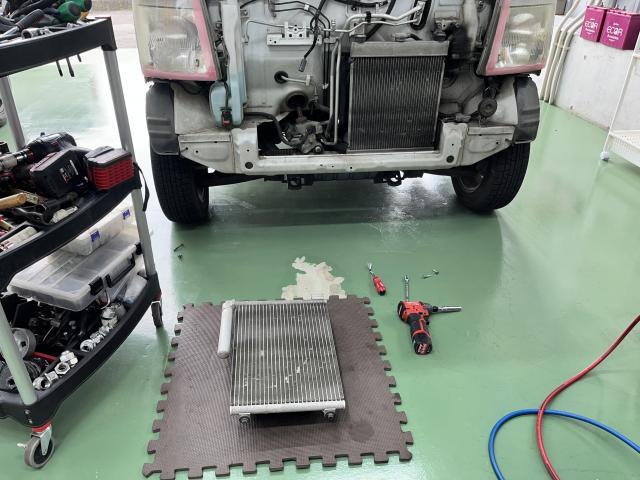 スズキ　キャリイトラック DA63T 　ファンモーター　交換　エアコン　エアコン修理　TEXA　エアコンガスクリーニング　エアコン冷えない　冷え改善　　電装系修理