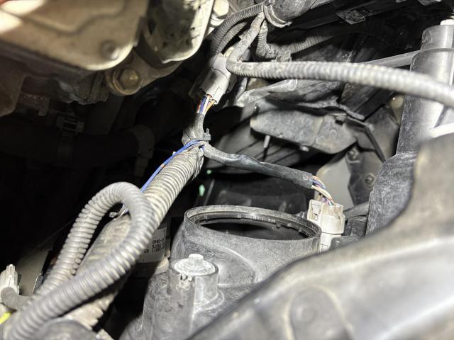 トヨタ アルファードハイブリッド ATH20 部品交換 ヘッドライト バルブ 交換 LED SUPAREE D4S 明るい 玉切れ 視認性 光量 福島県 福島市 東北 LED化 メンテナンス 修理 販売 取り付け