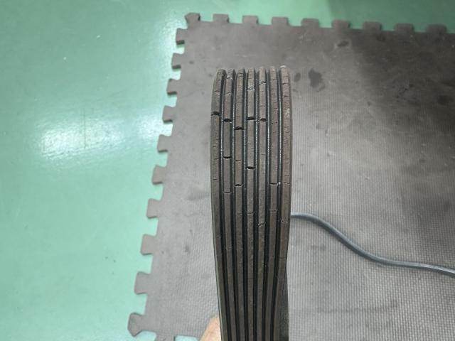 日産　ＡＤバン　VZNY12　整備メンテナンス　ファンベルト　オルタネーターベルト　交換　消耗　劣化　定期交換　亀裂　ひび割れ　点検　整備　福島県　福島市　東北　