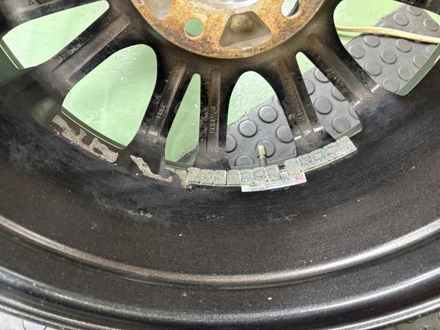 トヨタ　ヴェルファイア　AGH30 スタッドレスタイヤ　ハンコック　タイヤ交換 新品タイヤ　交換　タイヤ入れ替え　タイヤ販売　ホイール販売　ビード　　エア漏れ　エアバルブ　ホイールバランス　タイヤチェンジャー　バランス調整 福島県　福島市　