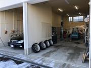 認証工場がありますので、オイルやタイヤ交換等もすぐにできます！