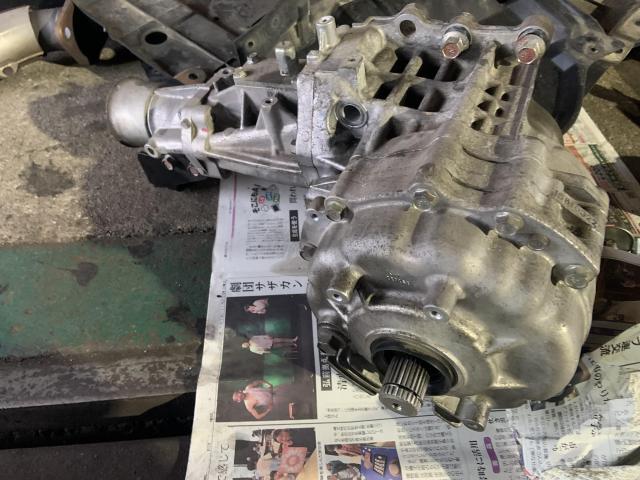 三菱　LANCER EVOLUTION X ランサー クラッチ 交換 修理 ミッション 脱着 
作業ご依頼ありがとうございます