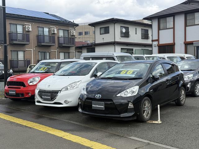 中古車販売もお任せ下さい。店頭に無いお車をお探しすることも可能です。