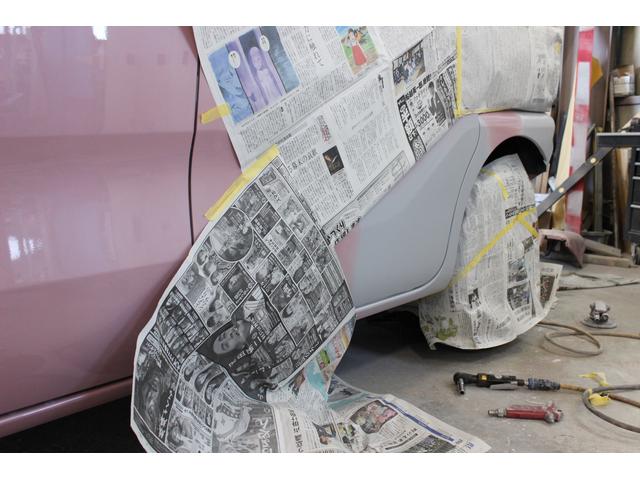 小さなキズやへこみから事故車などの修理まで多様な板金修理に対応致します！