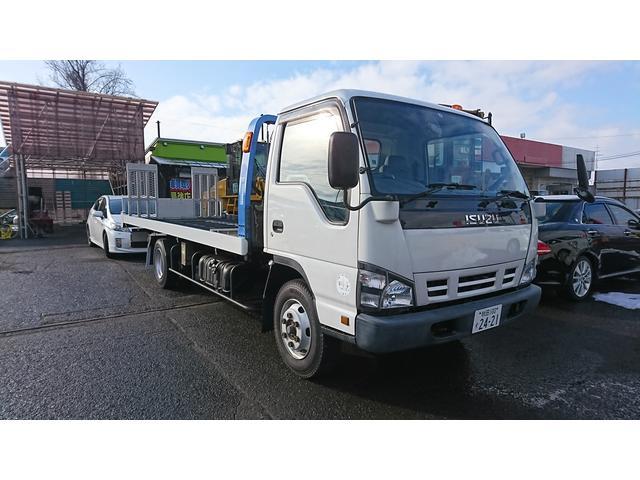 自社積載車ありますので納車や万が一のトラブル等でもお車の引き取りも可能です。