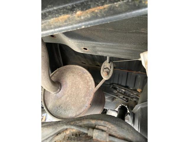 ダイハツ　テリオスキッド　後ろから　異音