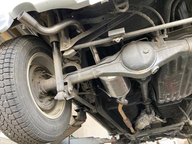 ダイハツ　テリオスキッド　後ろから　異音