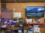 株式会社　車工房8