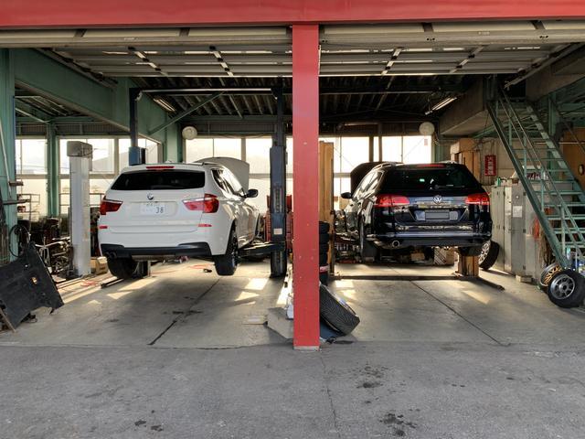 外国車メンテナンスも綺麗に仕上げ、整備致します。