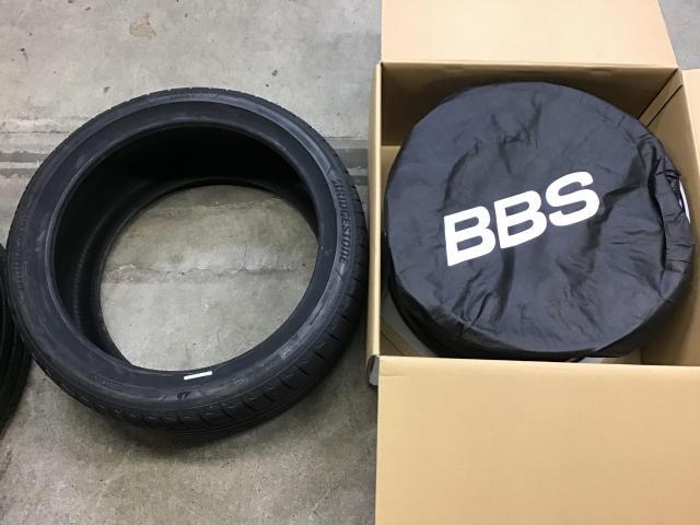 タイヤ組み込み BBS RI-A 255/35R18