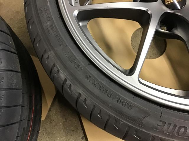 タイヤ組み込み BBS RI-A 255/35R18