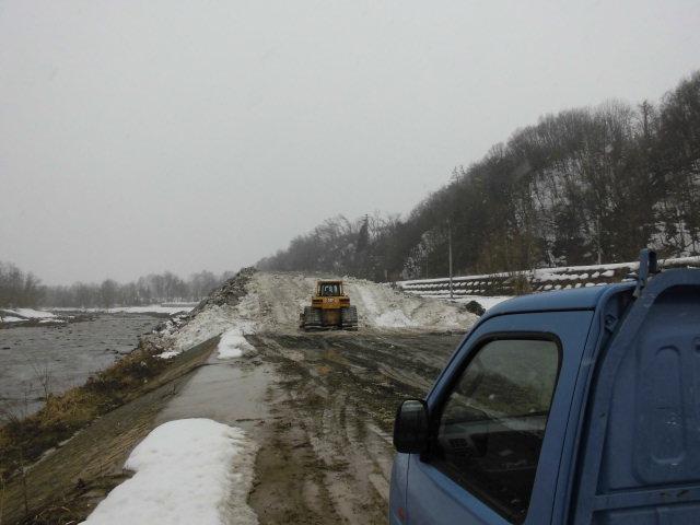 雪の為　車庫証明却下