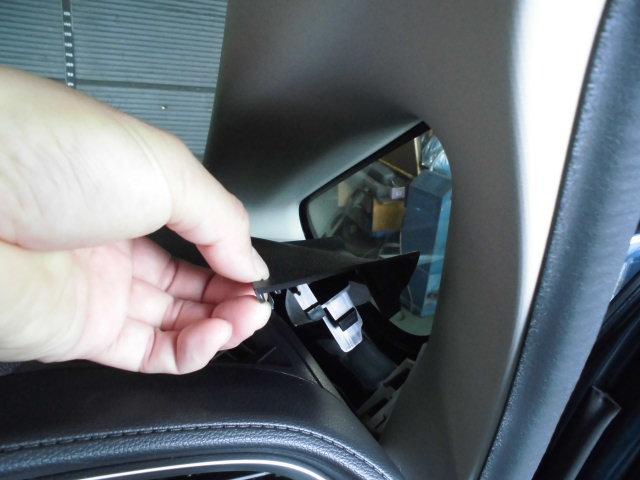 ドライブレコーダー取付　車検ステッカー（検査標章）貼替　ホンダ・シャトルハイブリッド