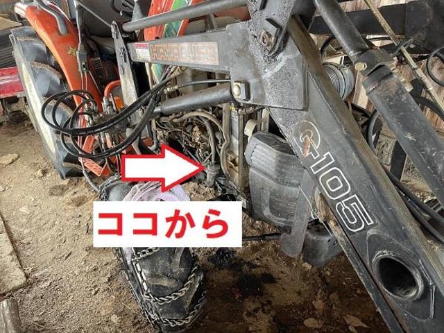 エンジンオイル・エレメントのパッキンが損傷しオイル漏れ。自動車用を取付て凌ぎました　日立（クボタ）：トラクター