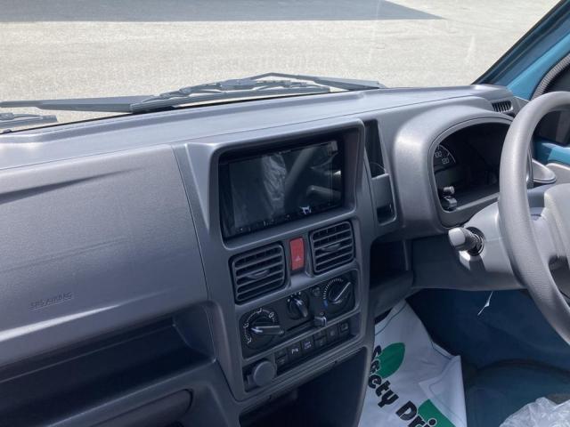 警告灯が消えない原因を作っておりました。コネクターの差し間違いです。スズキ：スーパーキャリー