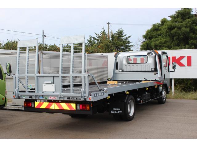 有限会社　川上自動車8