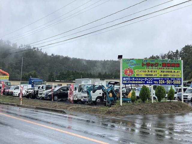 店舗前の道路はスピードが出やすいので注意して下さいませ。