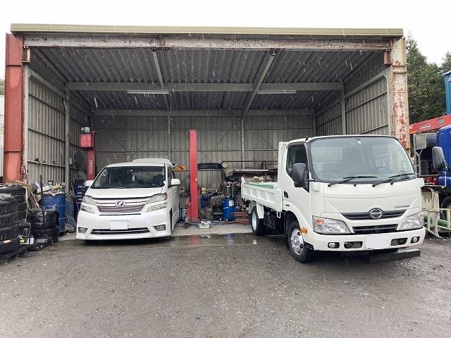 リフト完備しております。国家資格を保有した整備士が対応致します。