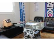 店内でごゆっくりお待ち頂けます