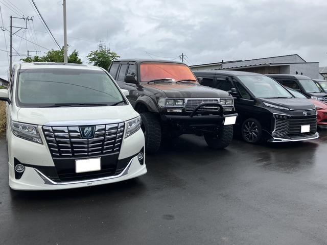 中古車も展示・注文販売対応しております