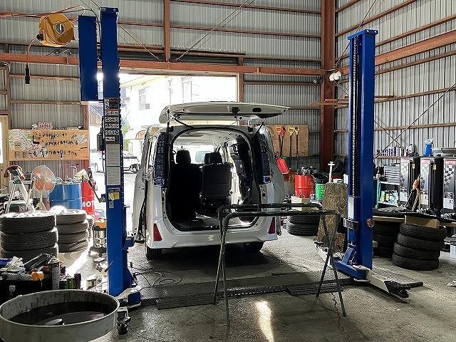 リフト完備しておりますのでスムーズな対応が可能です。