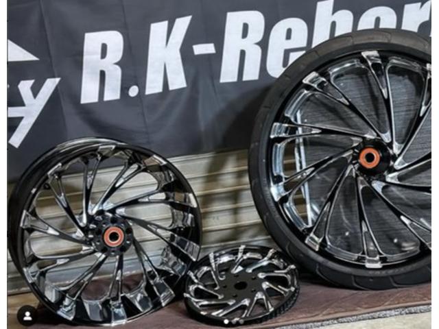 ホイールコーティングメニューもございます。