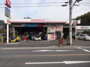 石内バイパス沿ですので交通量が多い！北から来る場合は早めにダイハツの看板をみつけてスっと入って下さい