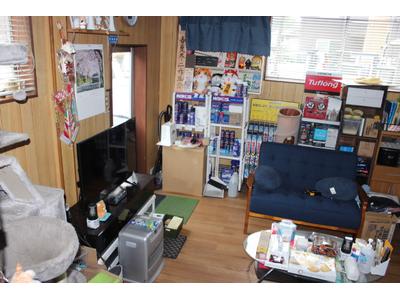 受付は事務所までお越しください!